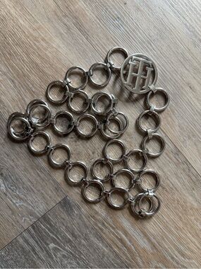 Tommy Hilfiger Silver Interlocking Circle Chain Belt with Logo Medallion